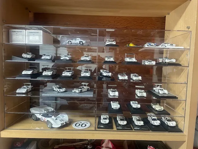 ミニカーケース