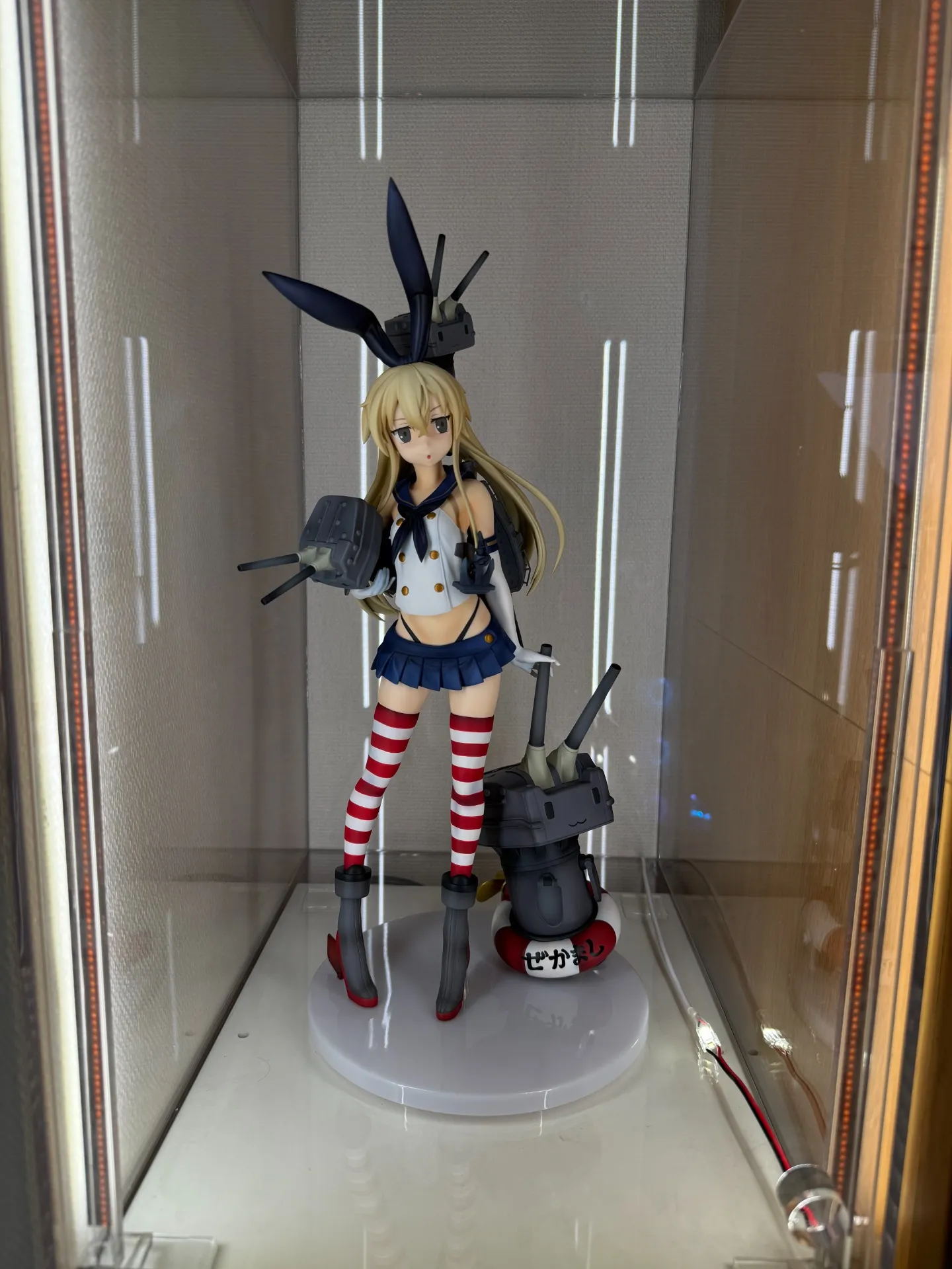 アクリルケース　けんどん式扉タイプ